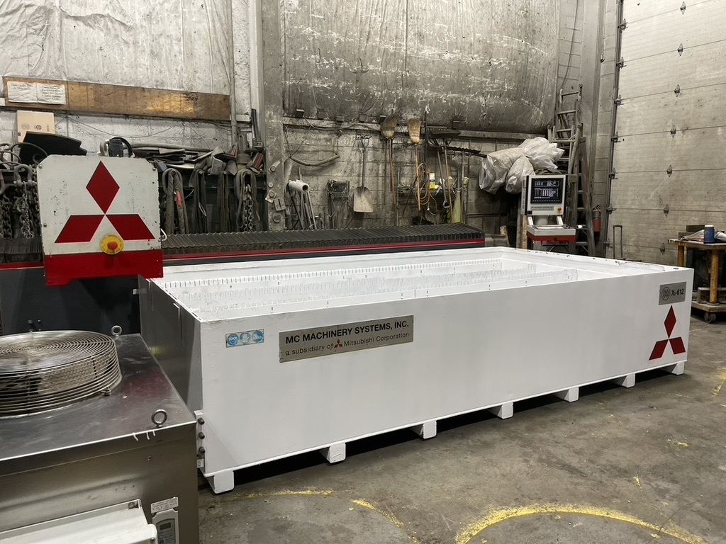 6' X 12' 2012 Mitsubishi X3612 Waterjet Cutting System  